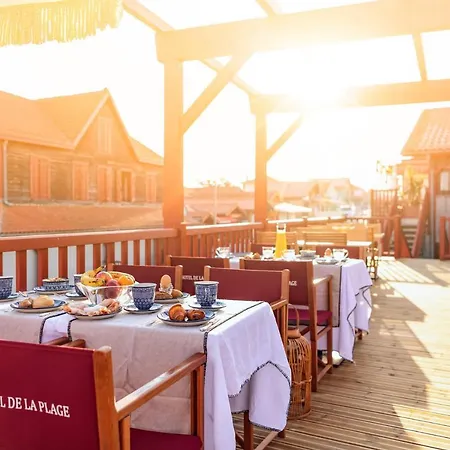 De La Contis-les-Bains